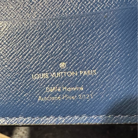 Louis Vuitton Défilé Homme Automne-Hiver 2021 - Picture 4 of 13